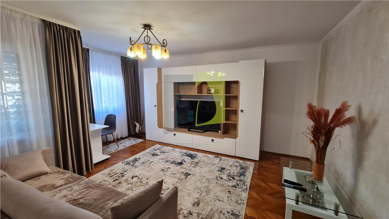 Apartament cu 2 camere in 1 Mai cu centrala termica