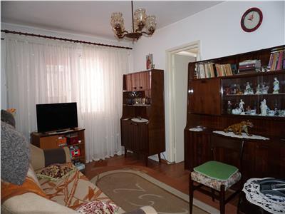 Apartament semidecomandat cu 2 camere in Craiovita Noua - Statia 30
