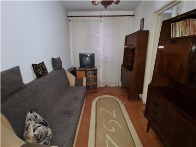 Apartament semidecomandat cu 2 camere in Craiovita Noua - Statia 30
