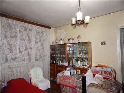 Apartament cu 2 camere in 1 Mai cu centrala termica