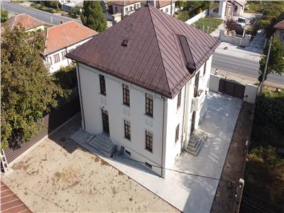Casa tip conac de vanzare in Malu Mare