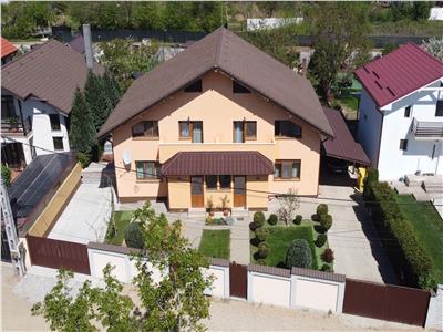 Duplex zona sud-est Craiova - Pretul este pentru  ambele corpuri